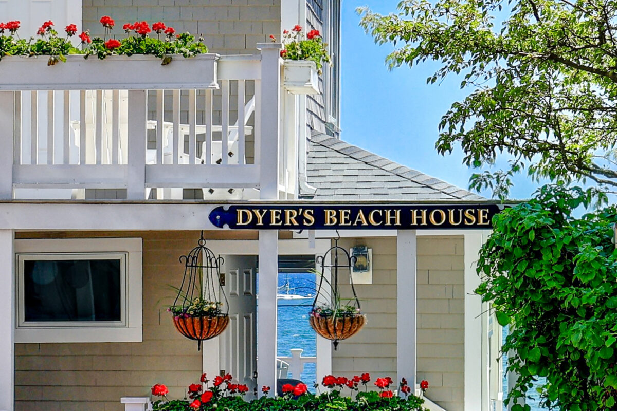 dyers-beach-house-provincetown-cape-cod-exterior-1