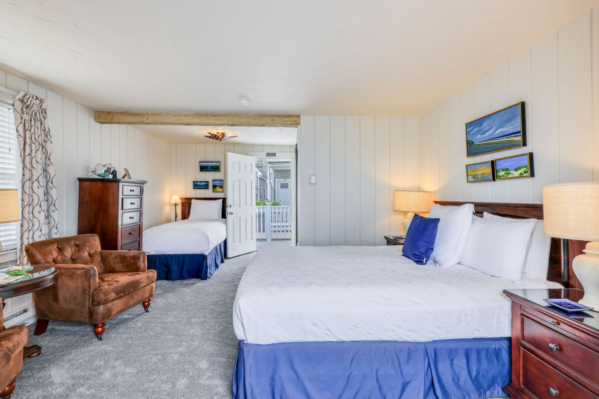 dyers-beach-house-provincetown-cape-cod-room-5d