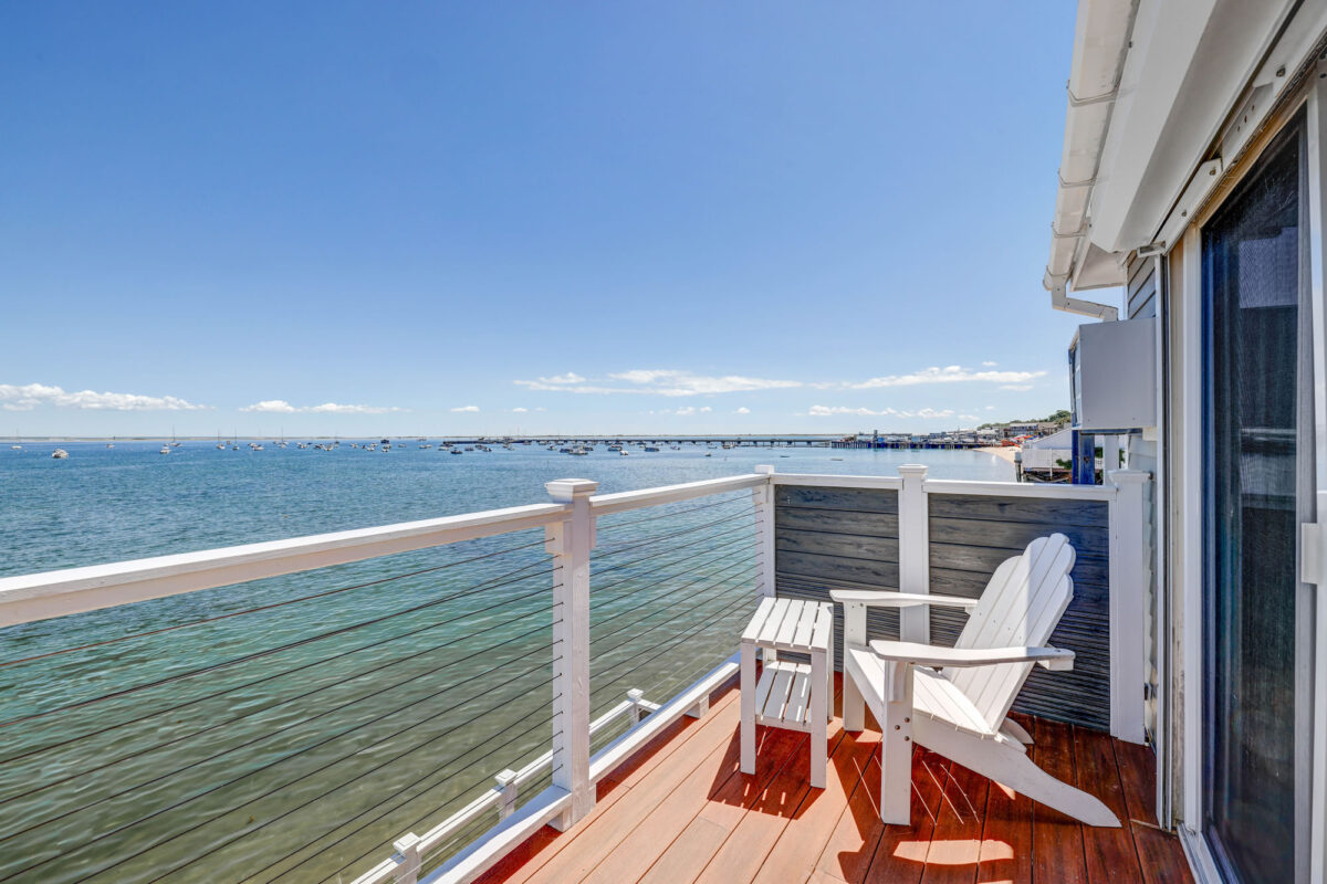 dyers-beach-house-provincetown-cape-cod-room-5f